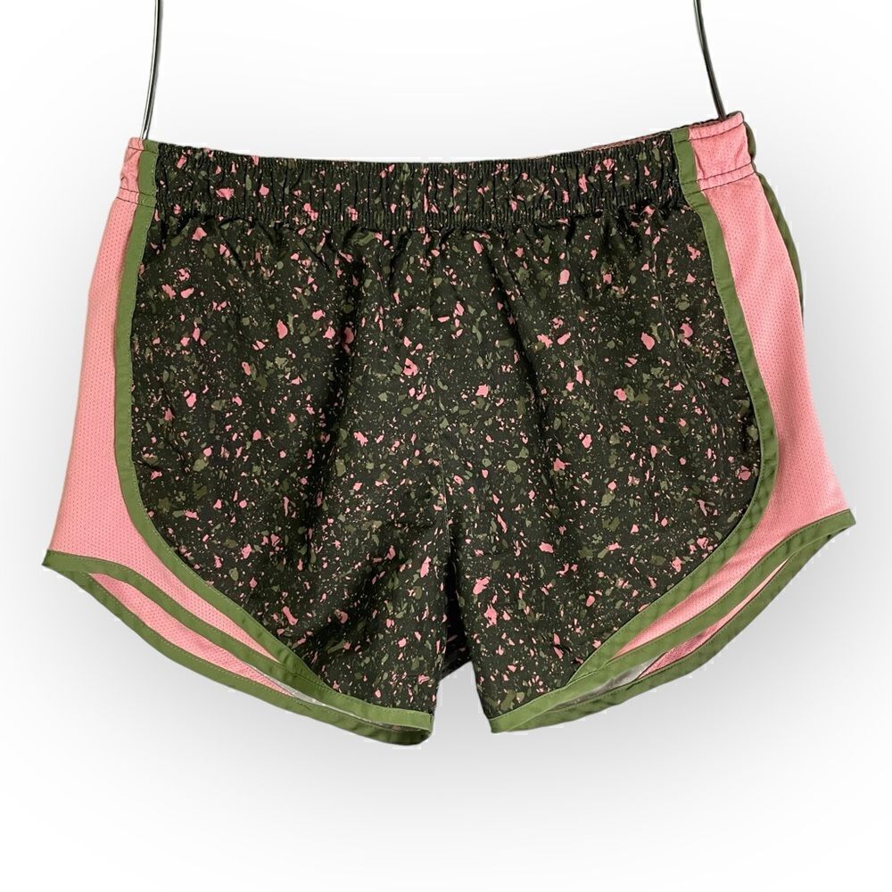 Nike Dri Fit Paint Splatter/Camo Look Tempo Shorts Women Pink Green